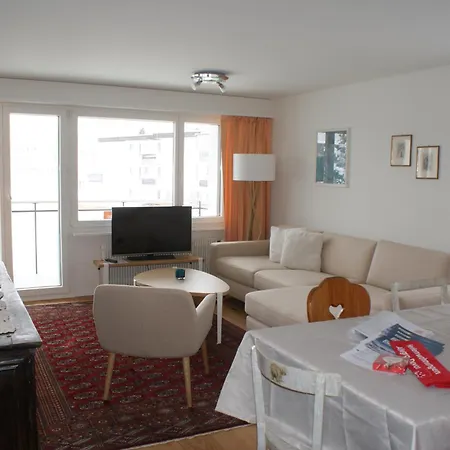 4 Zi Familienwohnung Haus Ravaisch 44 Im 4ten Og Dorf Apartment