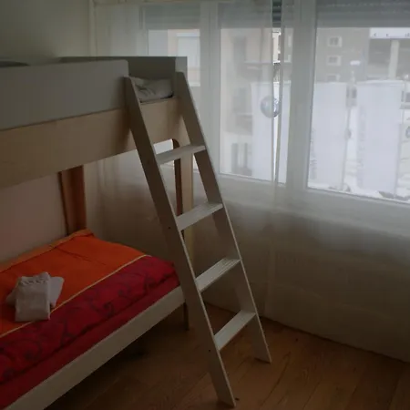 4 Zi Familienwohnung Haus Ravaisch 44 Im 4ten Og Dorf Apartment Davos